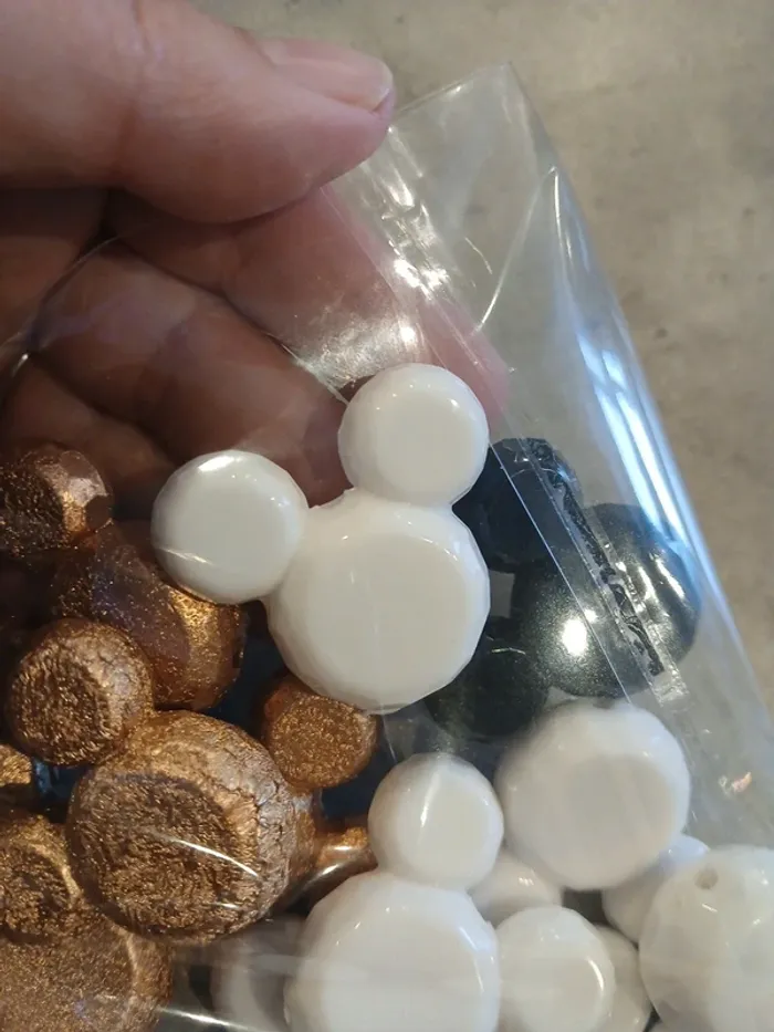 Perles en acrylique - photo numéro 3