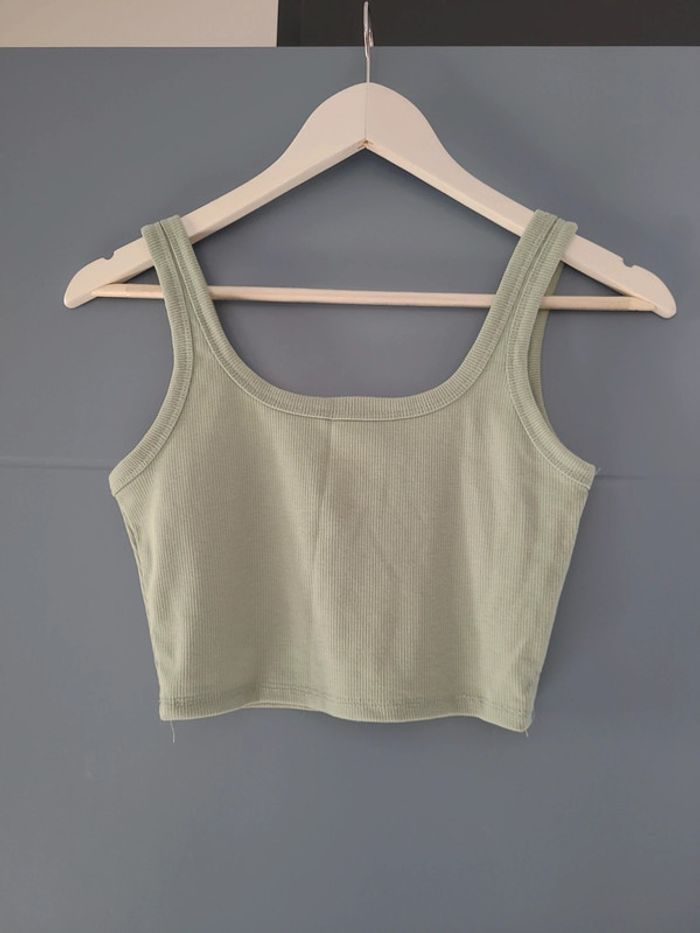 Crop top vert