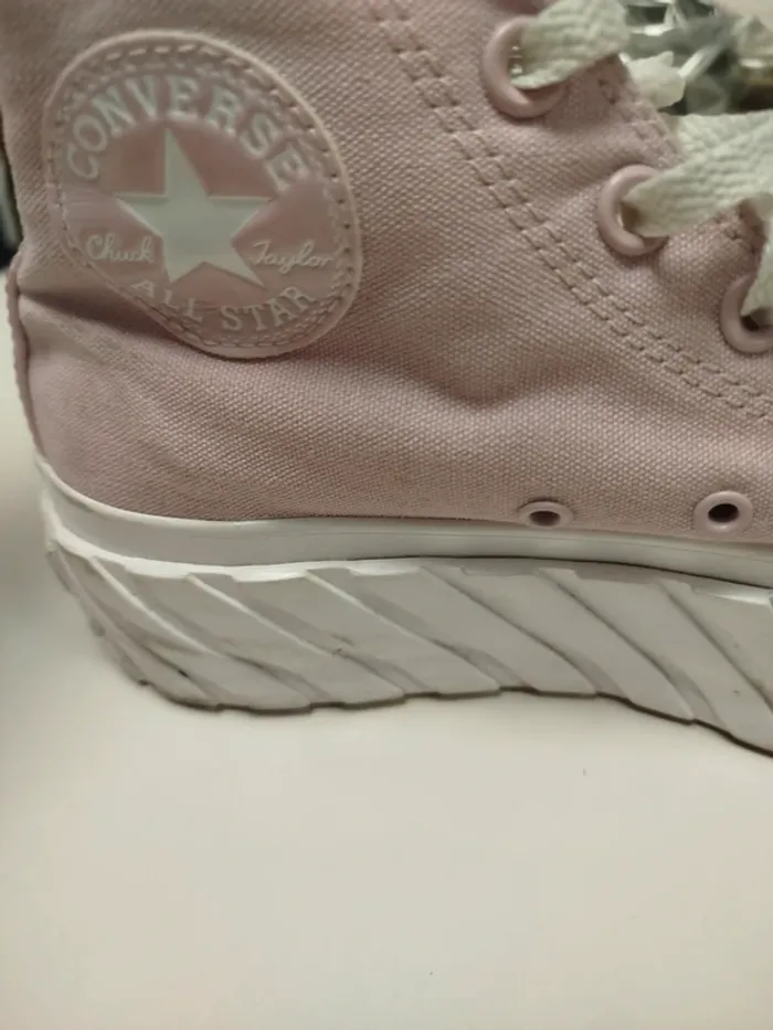 Converse Chuck Taylor All Star montantes roses – plateforme crantée – pointure 38 C118 - photo numéro 5