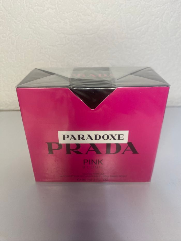 Prada paradoxe