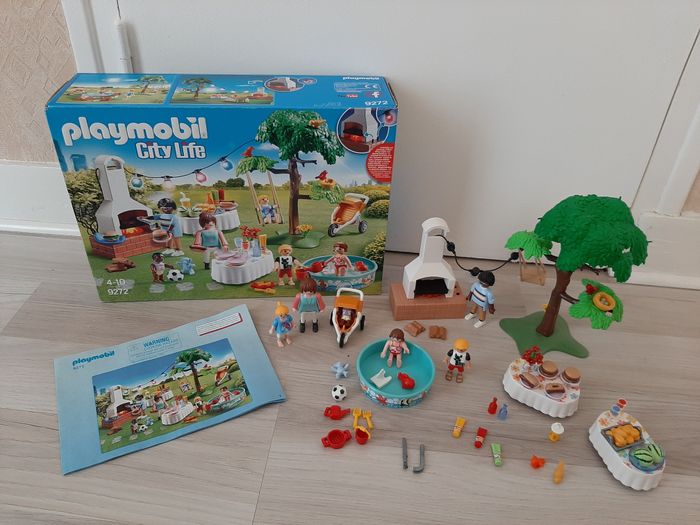 FAMILLE ET BARBECUE ESTIVAL "PLAYMOBIL" - Réf.9272 - n°101 - photo numéro 2