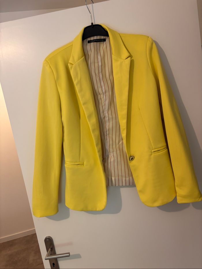 Blazer jaune - photo numéro 2