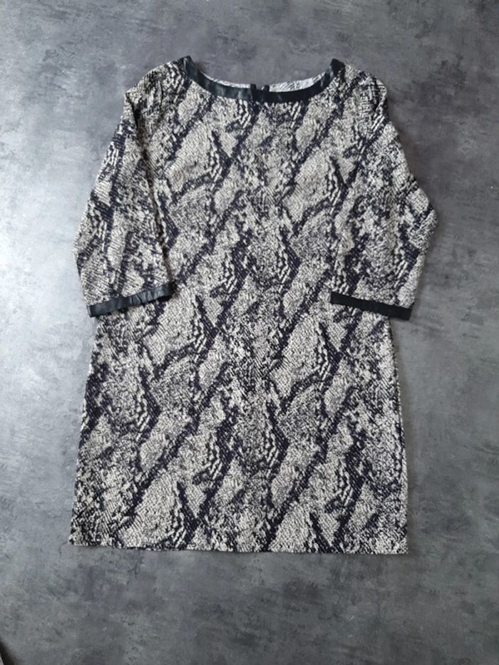 Jolie robe légère manche 3 quarts femme