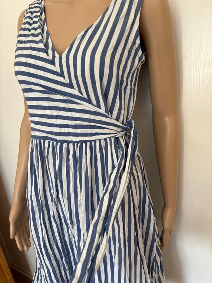 🛑robe bleu clair/blanche🛑T.36 - photo numéro 3