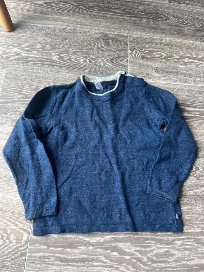 Pull okaidi 4 ans neuf