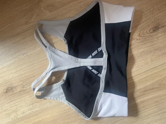 Brassière de sport Nike - photo numéro 2