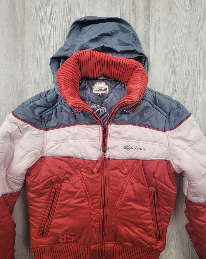 Doudoune Tommy Hilfiger Denim Brooklyn – Heritage – Rouge/Blanc rosé/Bleu – Taille L – Excellent état - photo numéro 3