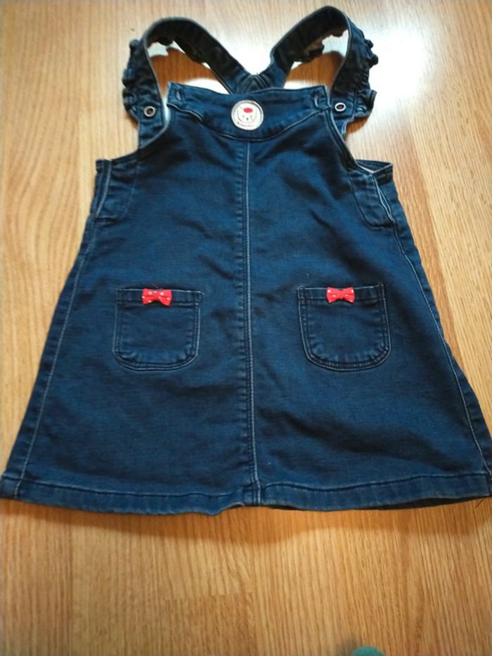 Jolie robe salopette en jeans 24 mois