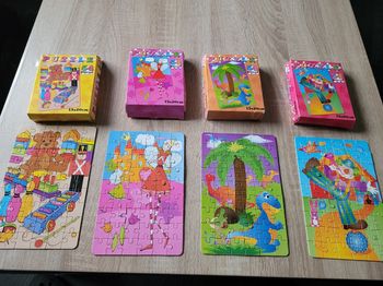 Lot de 4 puzzles 13x20cm