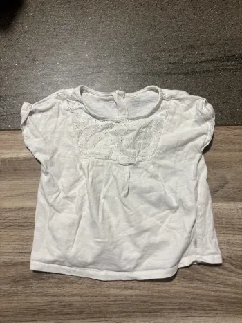 TEE shirt obaidi 18 mois