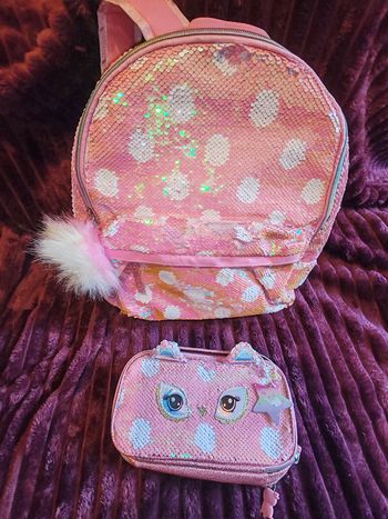 Sac à dos et trousse sequins neuf
