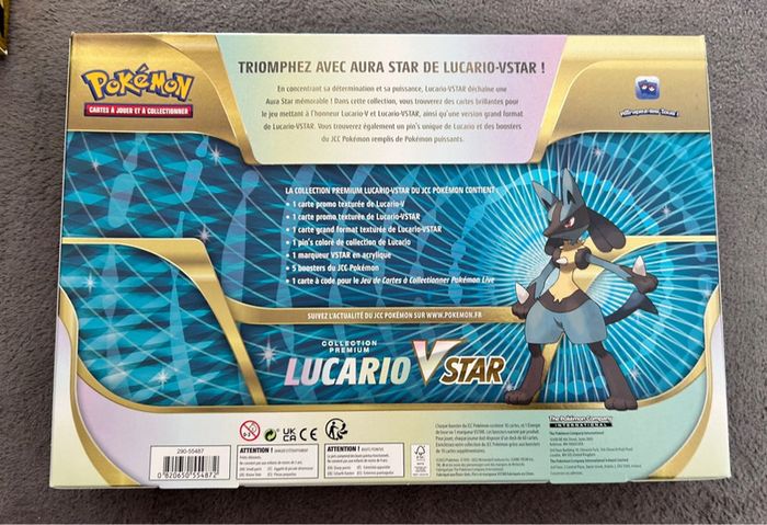 Pokémon Collection Premium Lucario VStar - photo numéro 3