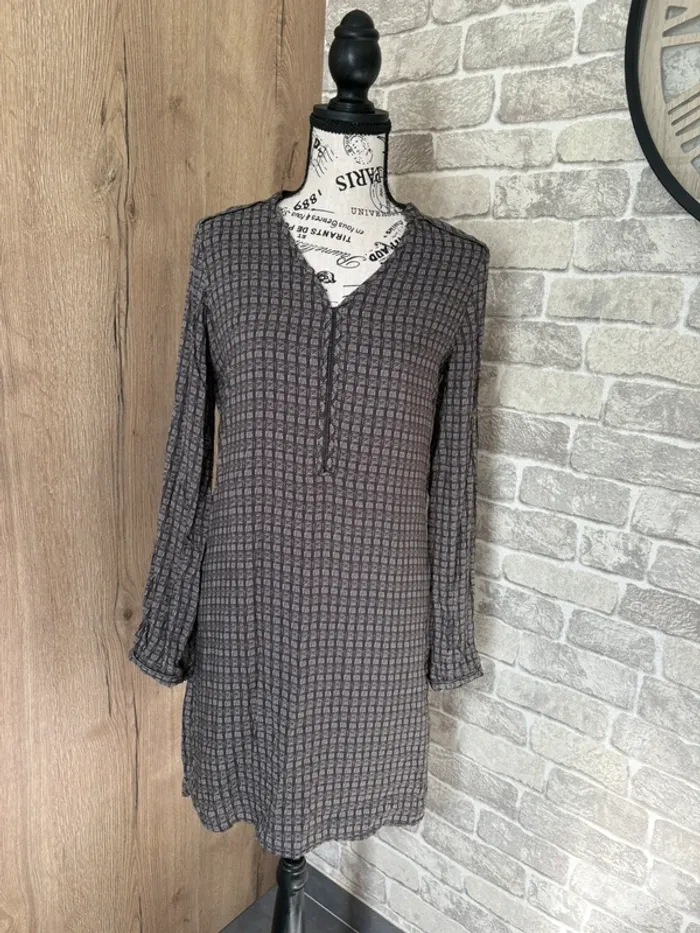 Robe casual à manches longues neuve taille 36