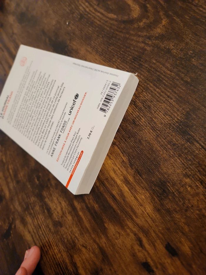 Livre : Le journal d'Anne Frank - photo numéro 6