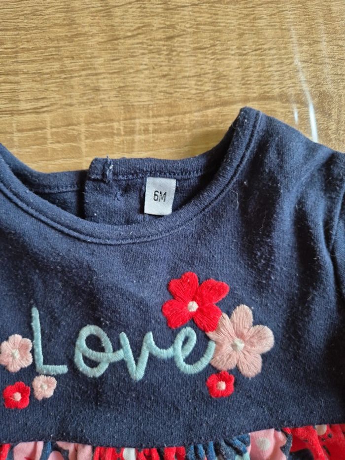 Robe fleurie - photo numéro 2