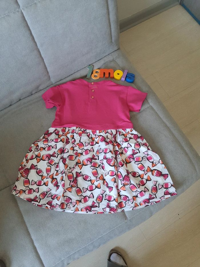 Robe Catimini taille 18 mois motif bonbons 🍬 🍬  neuf sans étiquettes - photo numéro 4