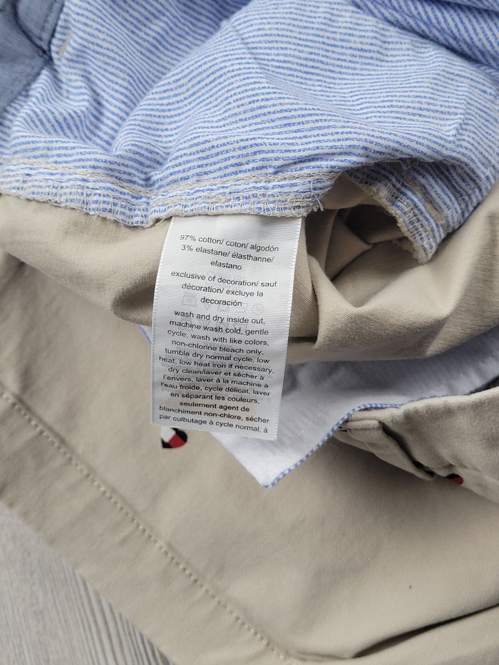 Short Tommy Hilfiger Beige - Taille 40 - Excellent état - photo numéro 5