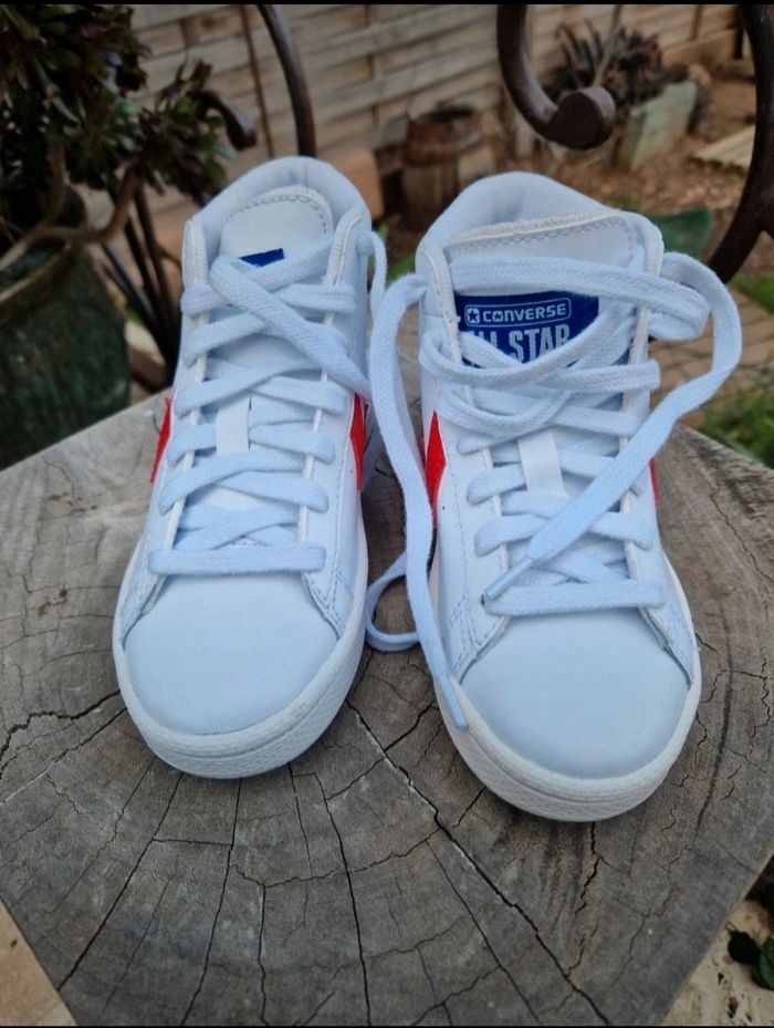 Converse - photo numéro 5