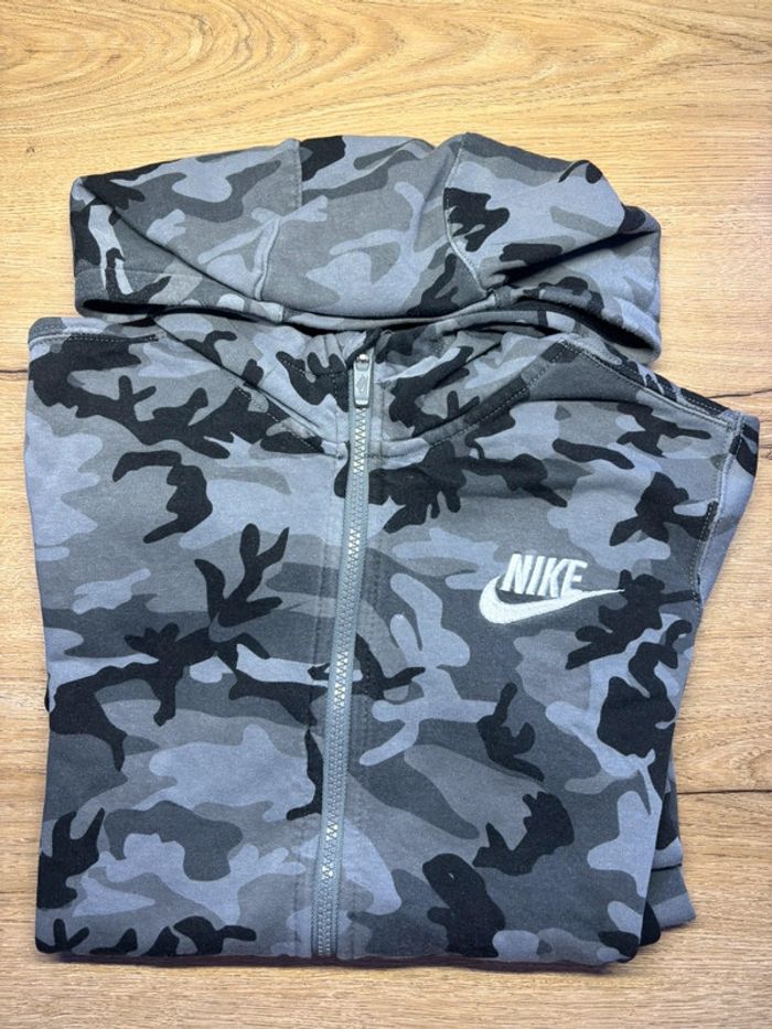 Gilet Nike taille 158-170