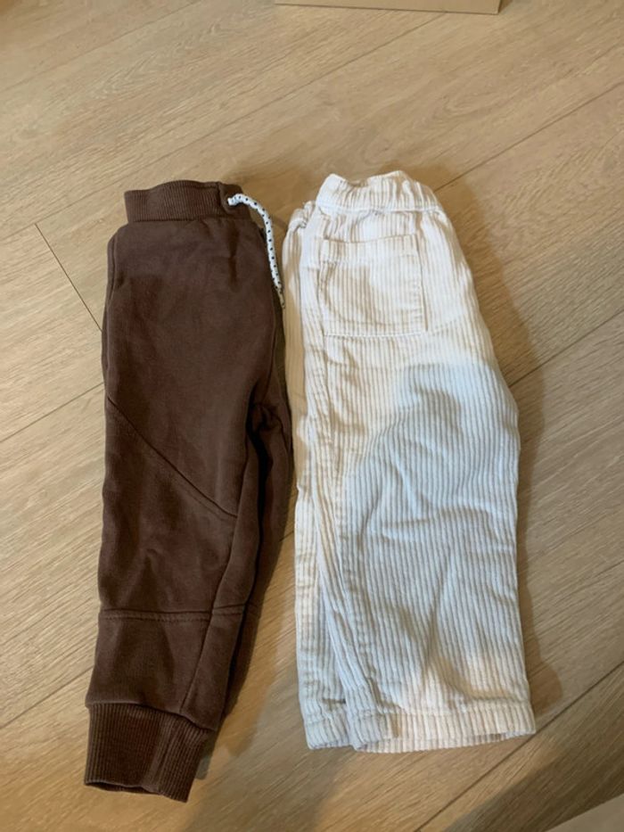 Lot 2 pantalons Mango/Vertbaude en 24mois - photo numéro 2