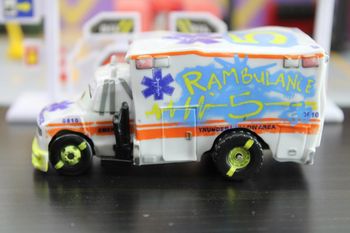 Disney Pixar cars DR. Damage