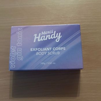 1 exfoliant corps neuf