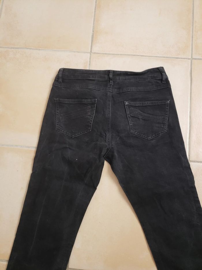 Jeans noir t 38 - photo numéro 3