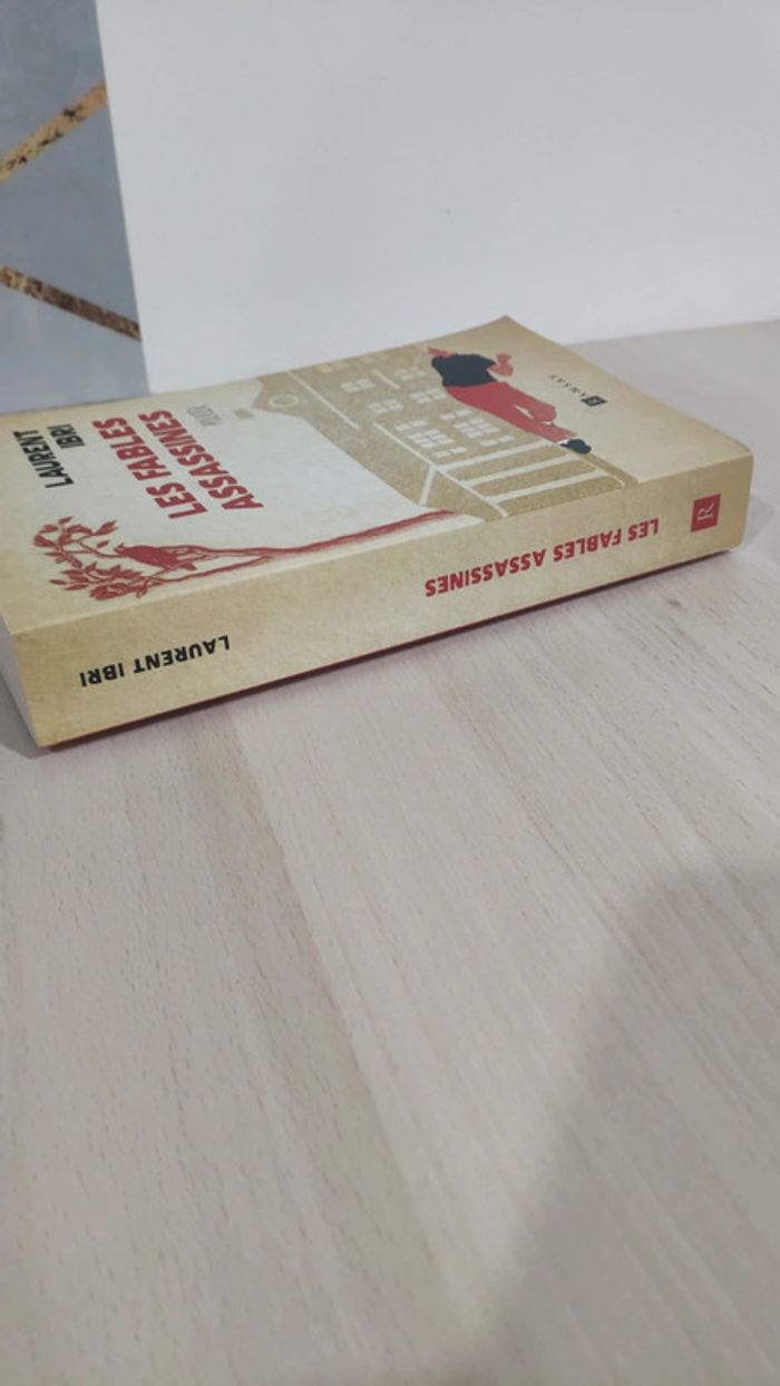 Livre grand format policier les fables assassines Ibri - photo numéro 5