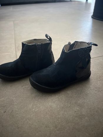 Bottes taille 24