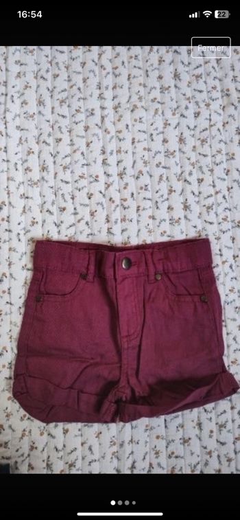 Lots de deux short bleu et mauve/fushia 2/3 ans
