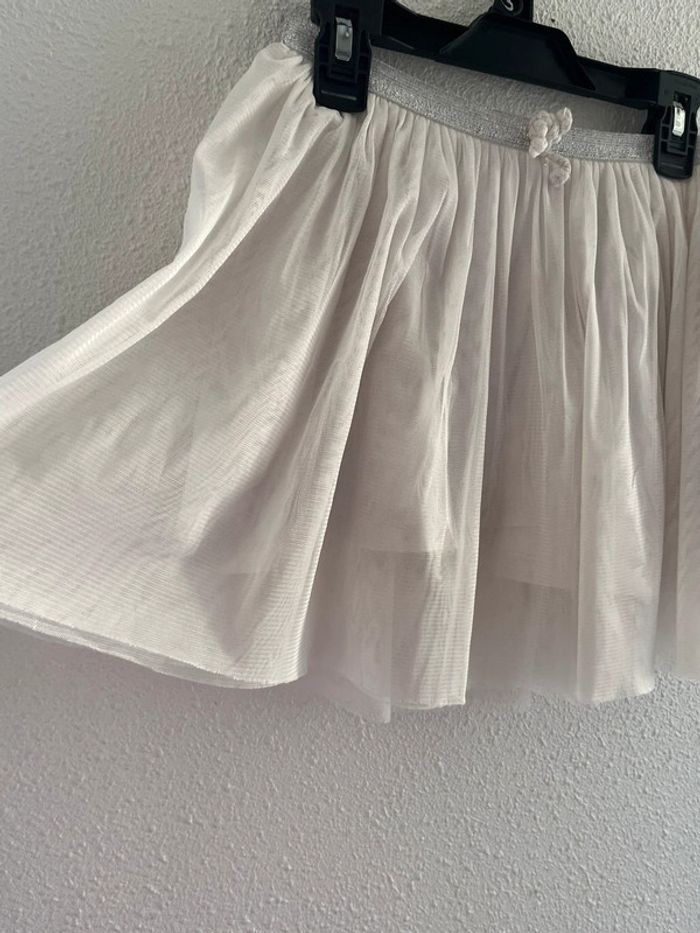 Jupe dentelle Tex taille 7/8 ans 💕 - photo numéro 2