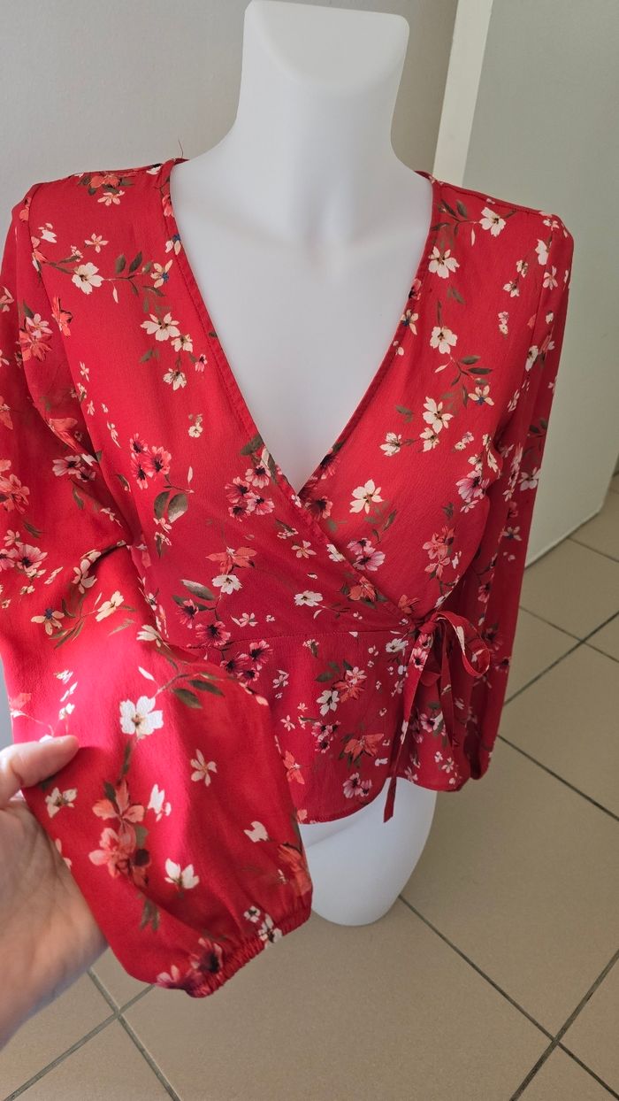 Blouse bershka taille 36 - photo numéro 2