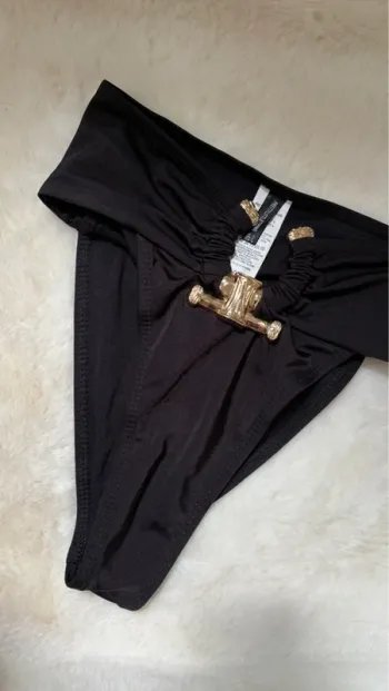 Bas de maillot de bain noir PLT détails doré