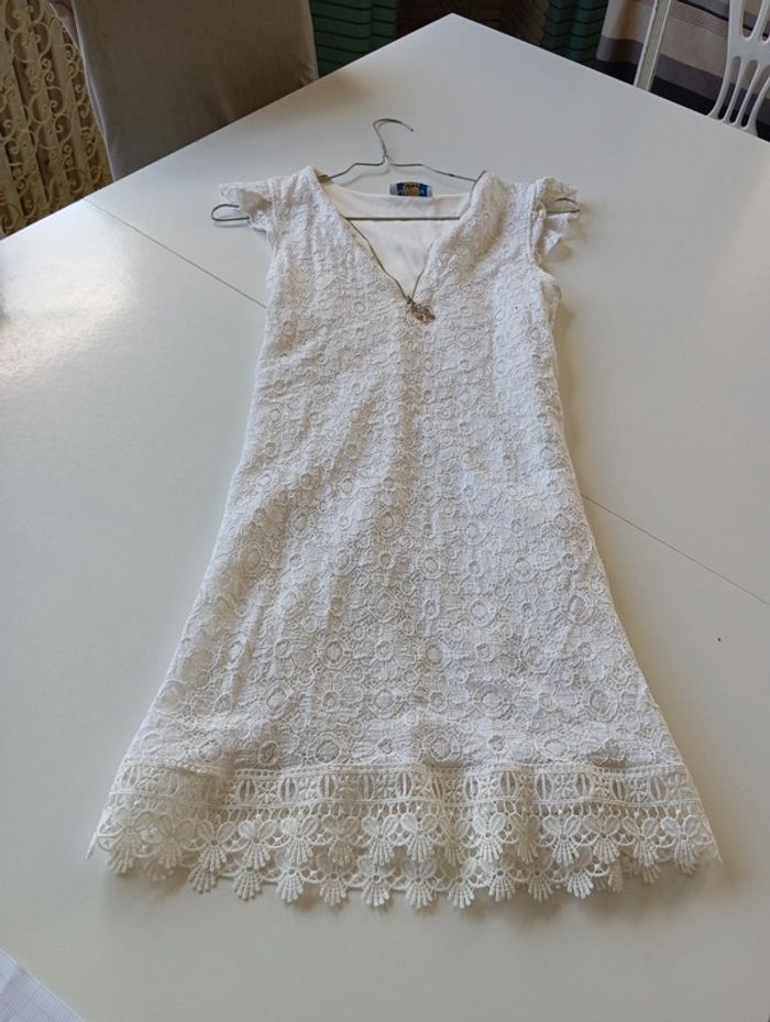 Robe dentelle blanche Lpcgirls taille 10 ans - photo numéro 2