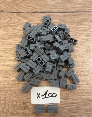 Lot de 100 bricks LEGO type Mur gris foncé 2x1 réf 6000311