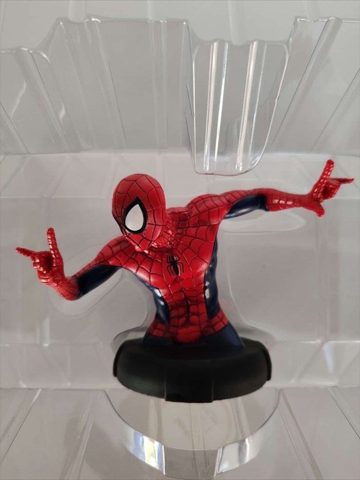 Lot de 3 figurines Marvel (avec certificats d'édition numérotés) - photo numéro 6