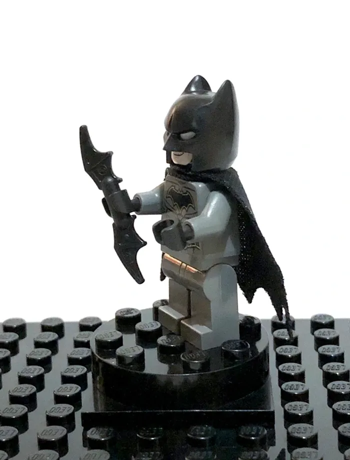 LEGO Marvel DC super heroes - Batman, type 3 Cowl - photo numéro 8