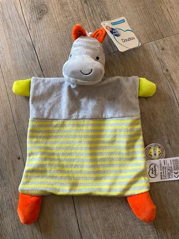 Doudou plat hippopotame gris vert fluo mots d enfants  neuf
