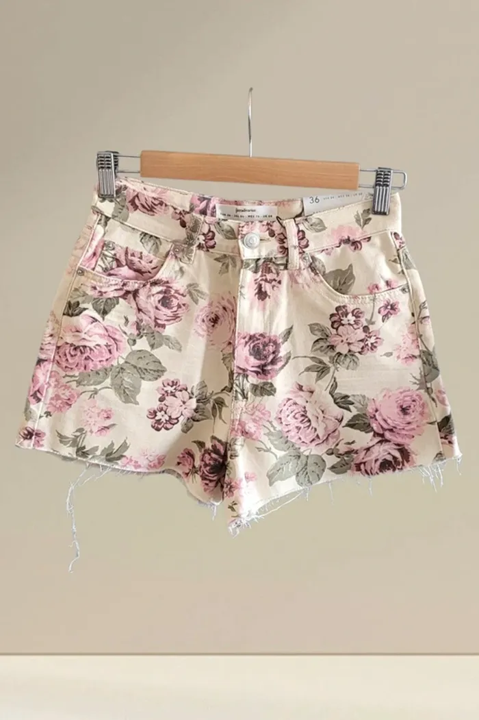 Short Stradivarius Taille 36