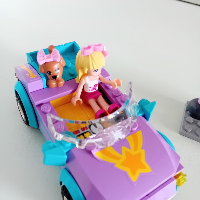Lego Friends Stéphanie - 3183 - photo numéro 2