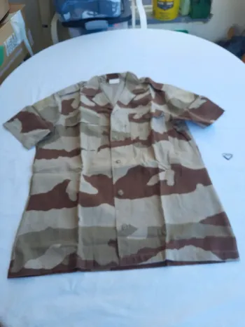 Chemisette militaire taille M