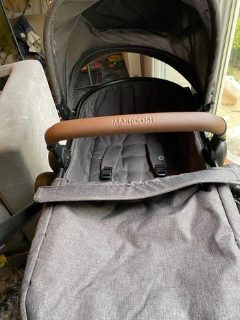 Poussette maxi cosi