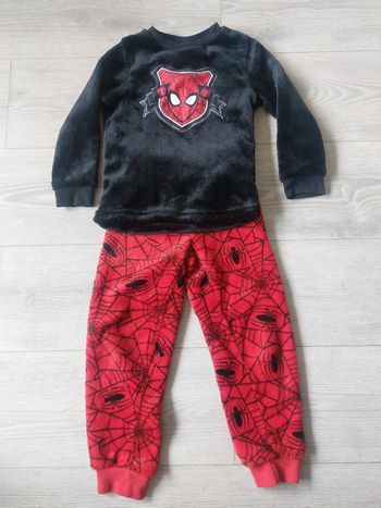 Pyjama Spiderman Marvel taille 5 ans