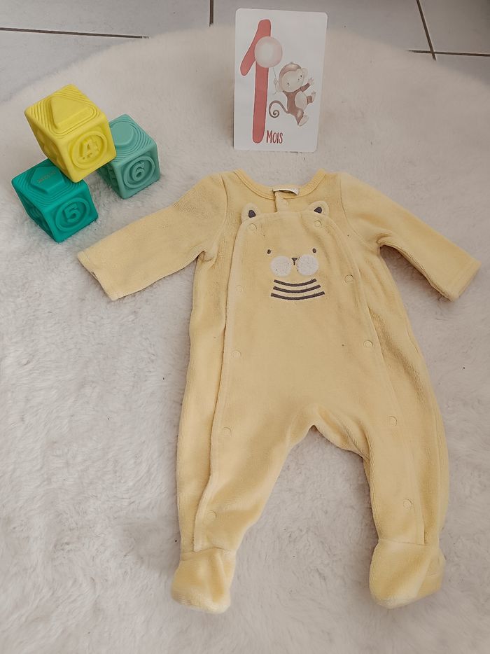 Pyjama jaune 1M