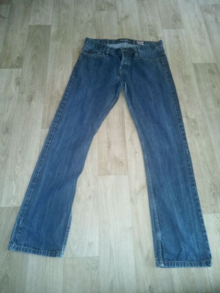 Jean