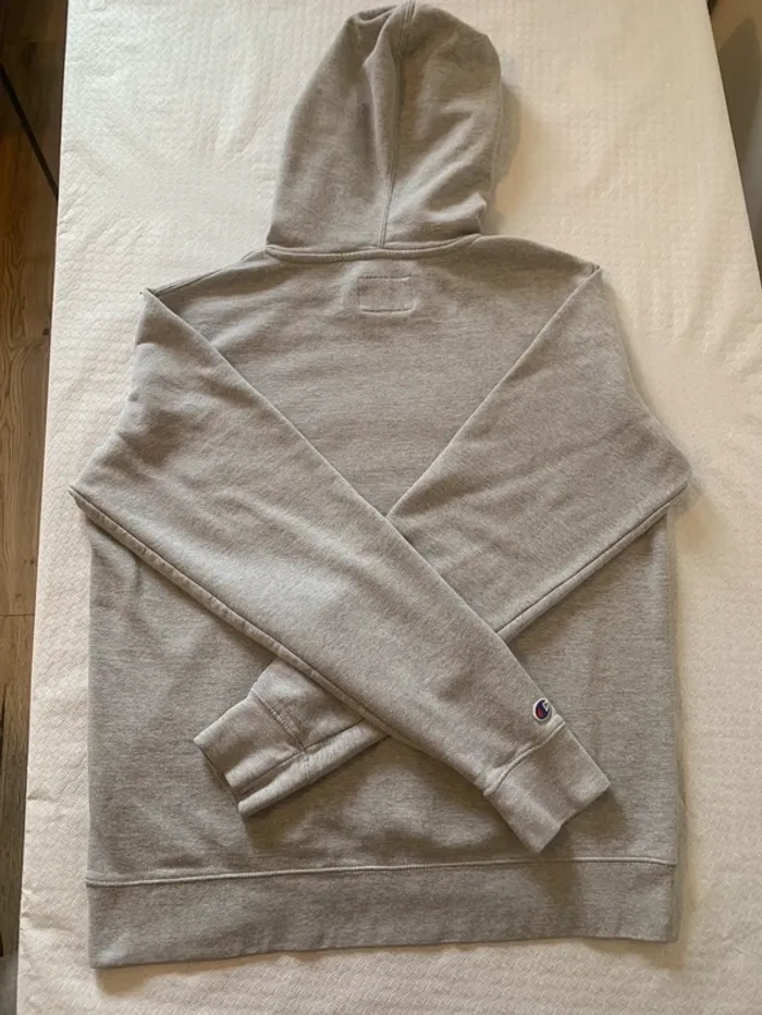 Sweat à capuche Champion Gris - Un classique indémodable - photo numéro 6