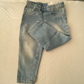Pantalon jean pour bébé