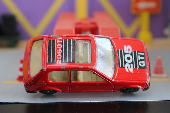 Mc toy Peugeot 205 GTI - photo numéro 9