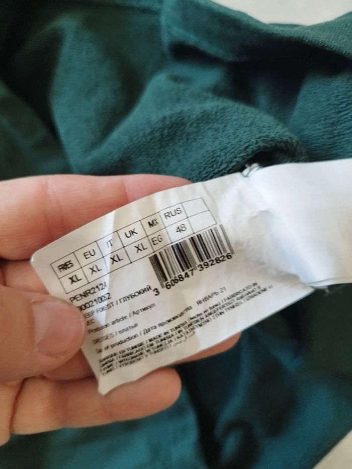 Superbe robe sweat Naf Naf taille XL - photo numéro 5