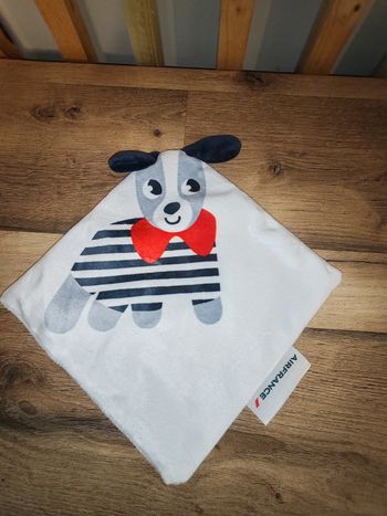Chien marine et blanc air France